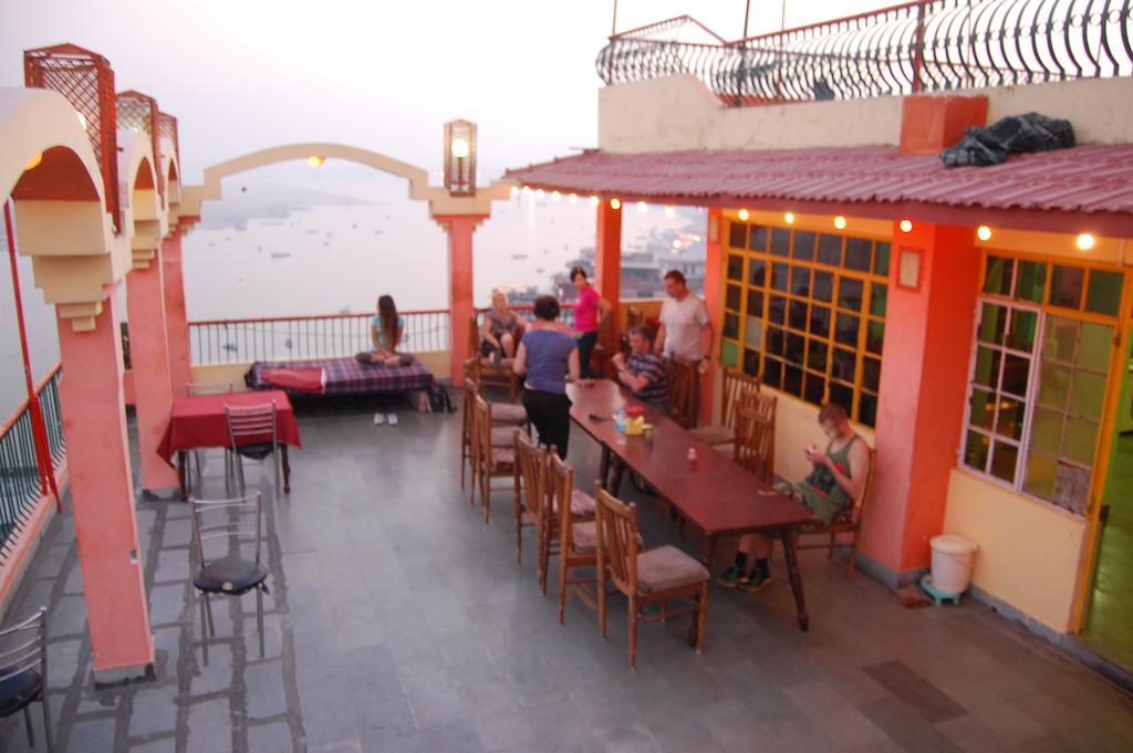 Puja Guest House Varanasi Exterior photo
