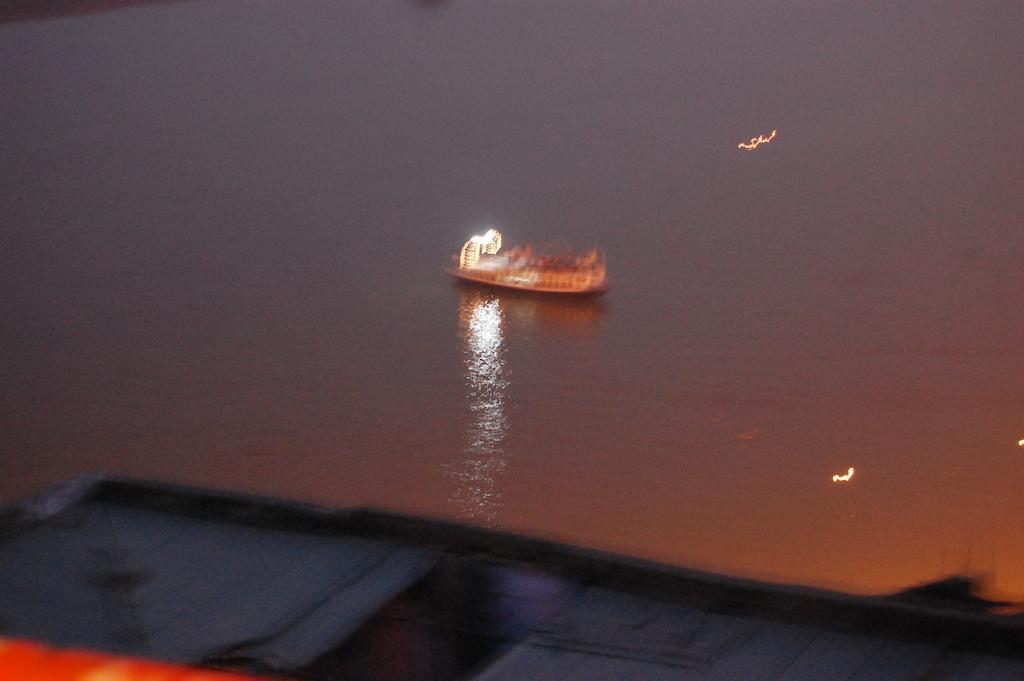 Puja Guest House Varanasi Exterior photo