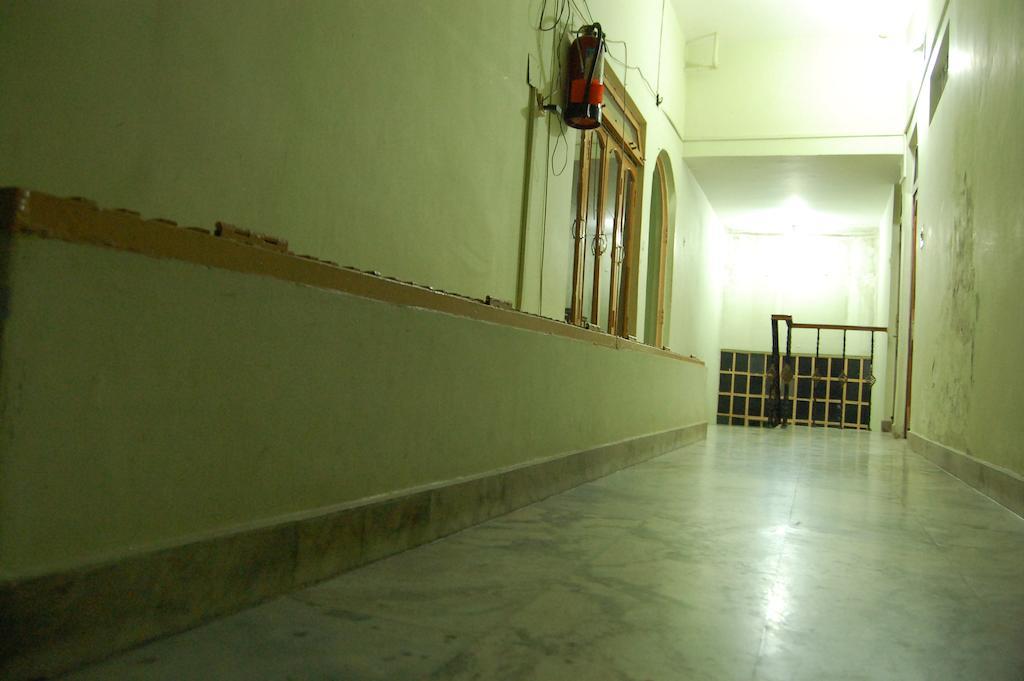 Puja Guest House Varanasi Exterior photo